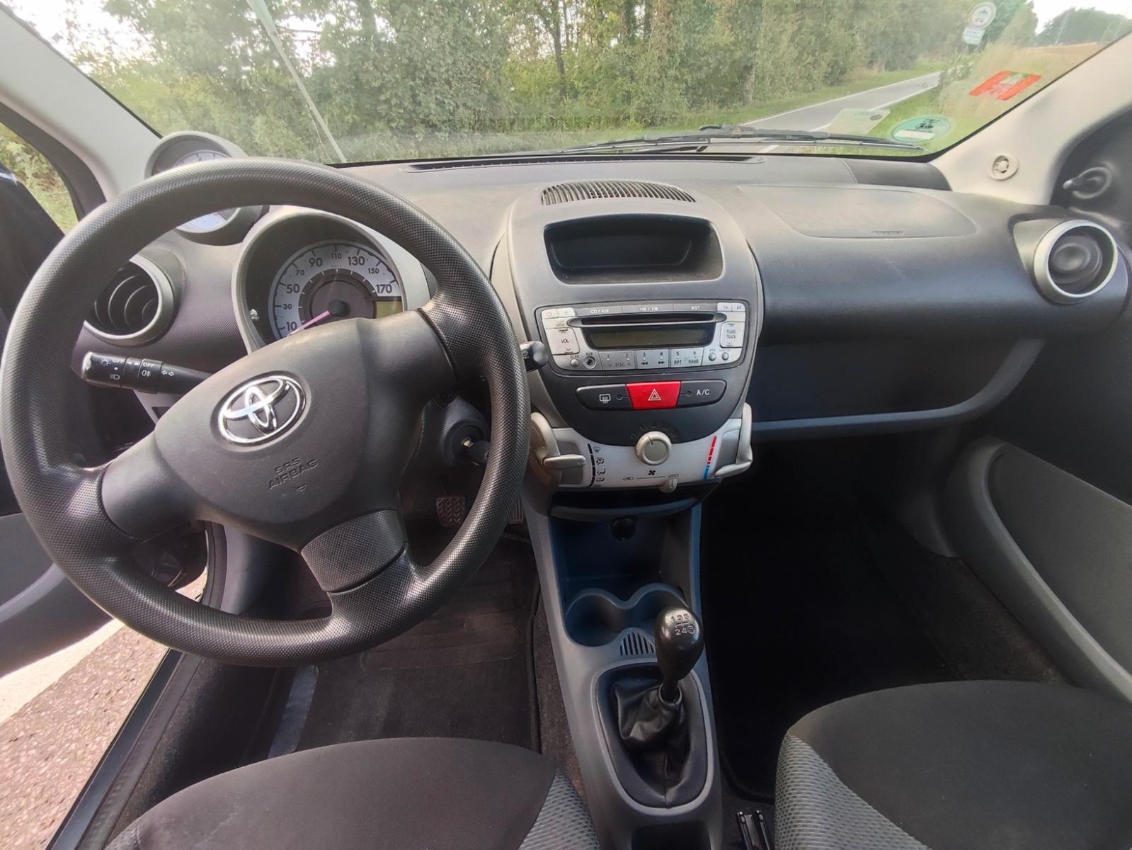Toyota Aygo 1.0 Sport 2005 Klima 5-türer HU 11/26