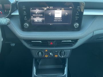 Skoda Fabia 1.0 TSI *KLIMA*PDCh*DAB*LED*SHZ*