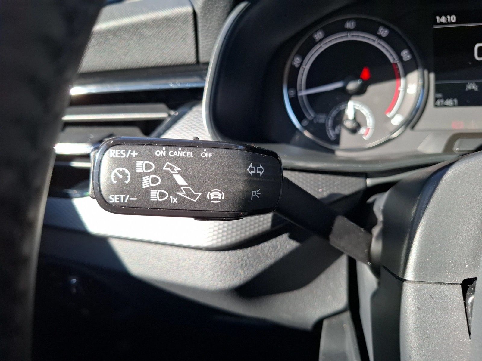 Fahrzeugabbildung SKODA Kamiq TSI Ambition LED GRA RFK SHZ LM