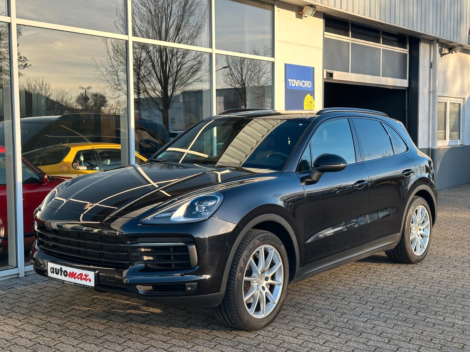 Porsche Cayenne 3.0-tiefschwarz-PDLS-PASM-20"-el.AHK