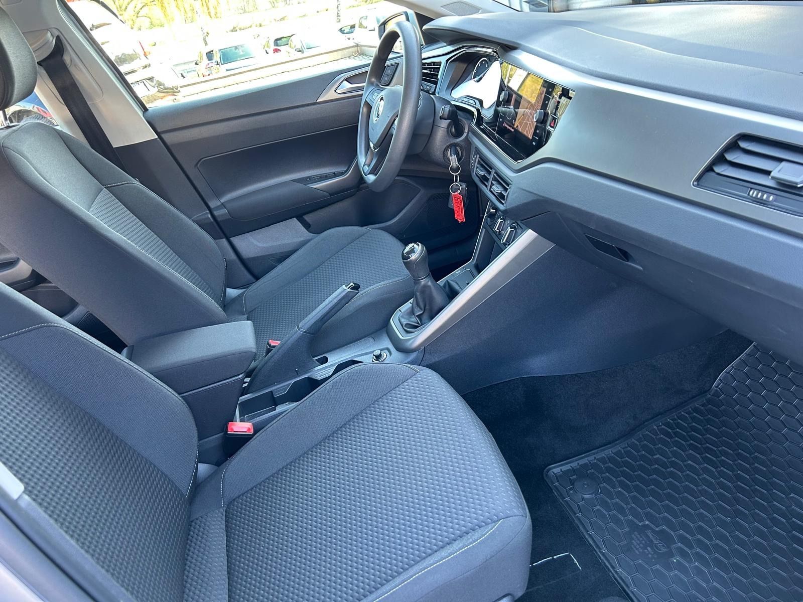Fahrzeugabbildung Volkswagen Polo VI Comfortline°Navi°PDC