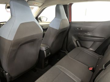 Fotografie des Opel Frontera 1.2 DI Hybrid 48V eDCT Edition (1G)