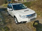 Subaru Forester 4x4 Euro 5 - Subaru Forester aus 2011 mit Diesel-Antrieb