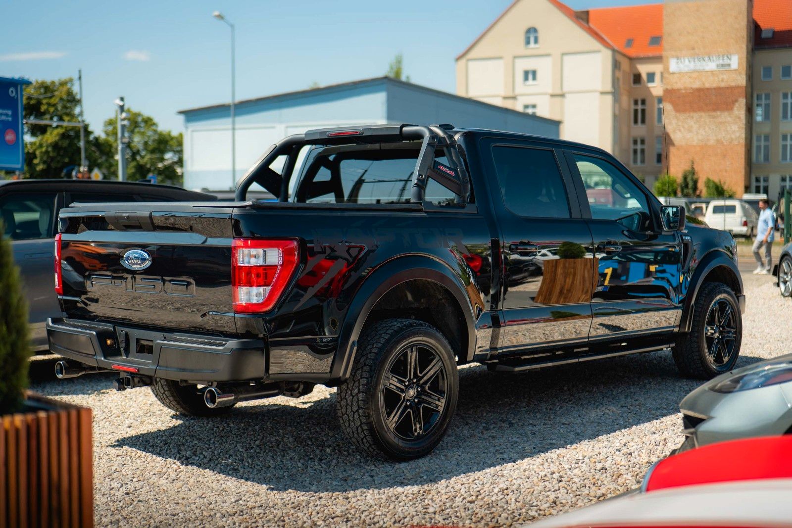 Fahrzeugabbildung Ford F150 5.0L V8 4x4 Offroad SuperCrew RAPTOR 19%