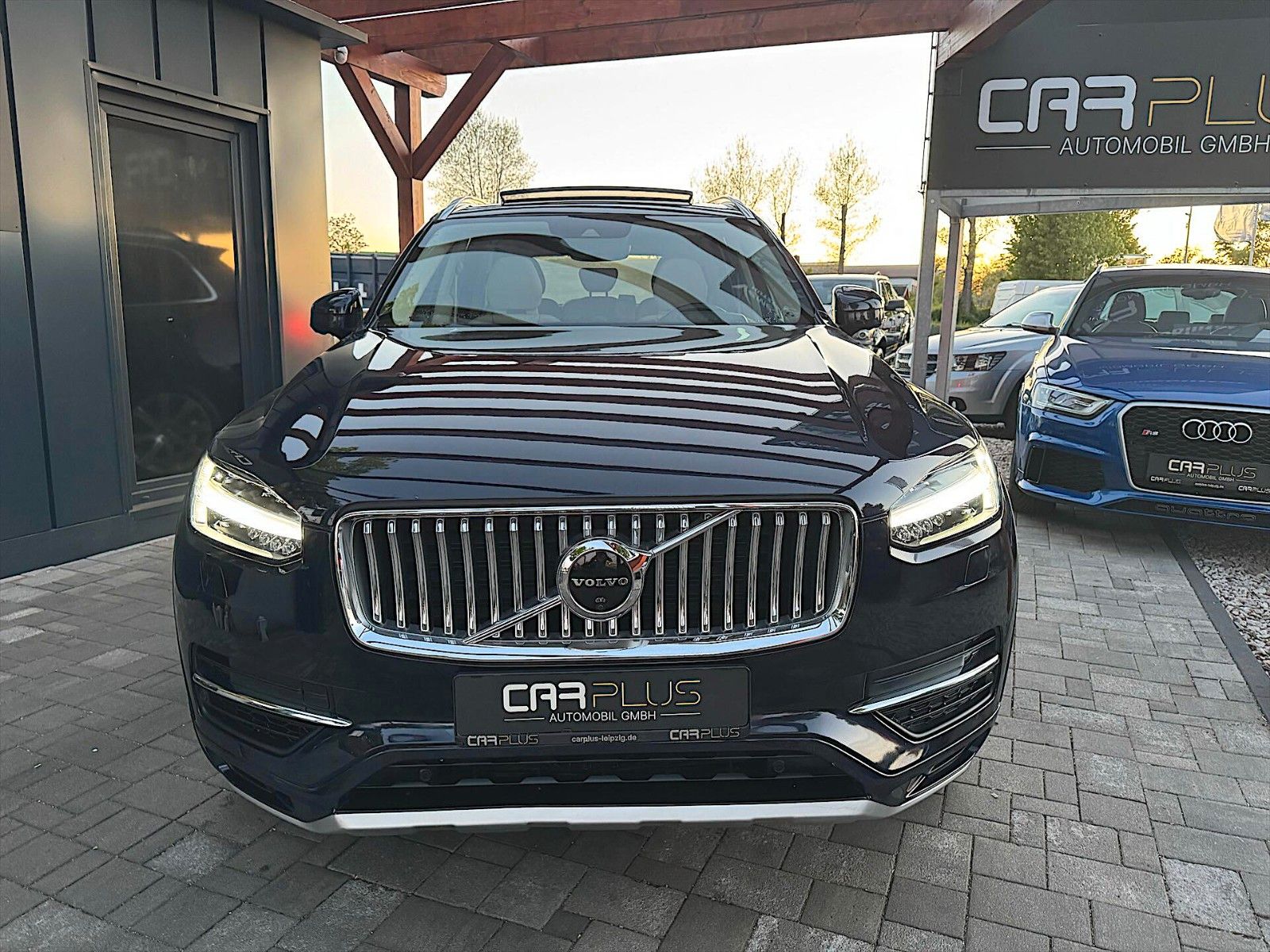 Fahrzeugabbildung Volvo XC90 Inscription T8 Plug-In Hybrid AWD *Pano*LED