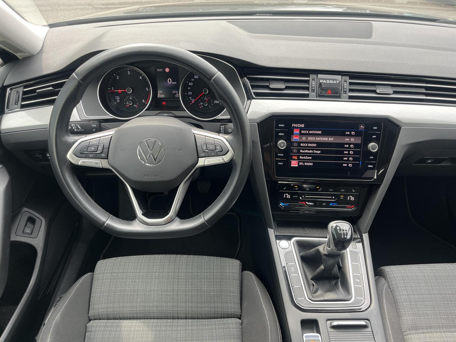 Volkswagen Passat 2.0 TDI Business 132€ m.20% Anz., миниатюра 16