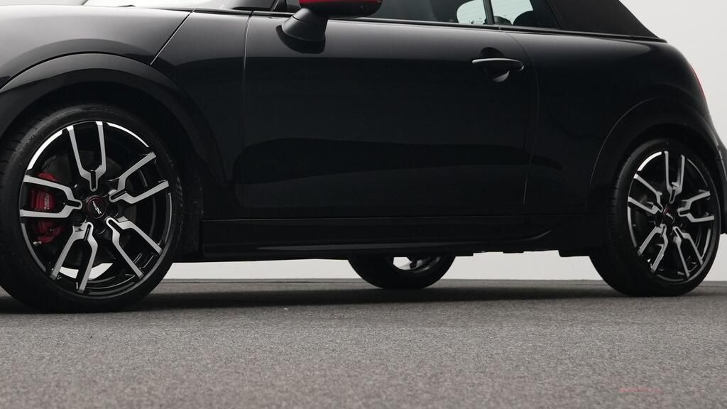 MINI John Cooper Works Cabrio - Bild 21
