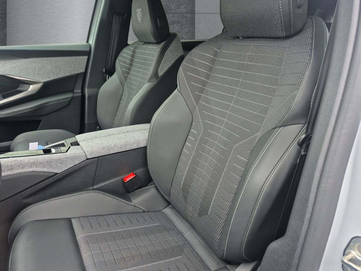 Peugeot 5008 - Bild 8
