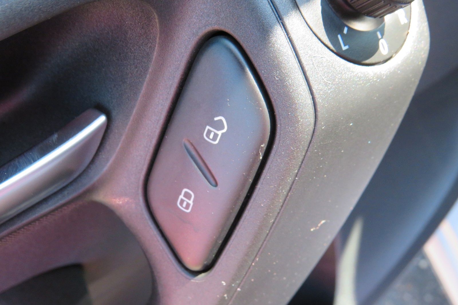 Fahrzeugabbildung Volkswagen Polo V Comfortline KLIMA RADIO SCHECKHEFT