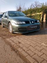 Seat Leon TÜV Neu 1,9 TDI 1m 110 PS Tuning - Seat Leon aus 2004: 1.9