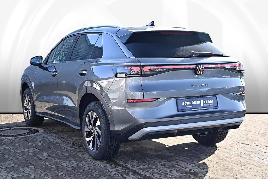 Volkswagen T-Roc 4