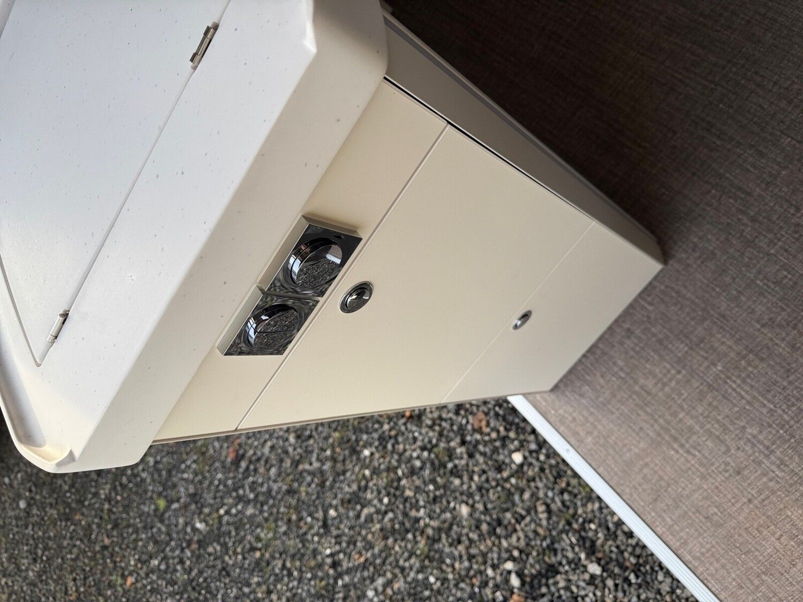 Fahrzeugabbildung Eura Mobil Van V 635 EB Alufelge, Keyless Entry, RFK, Radio