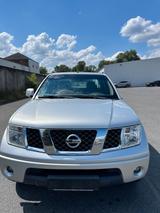 Nissan Navara D40 2.5 Liter Diesel mit 170... - gebrauchte Nissan Navara aus dem Jahr 2009