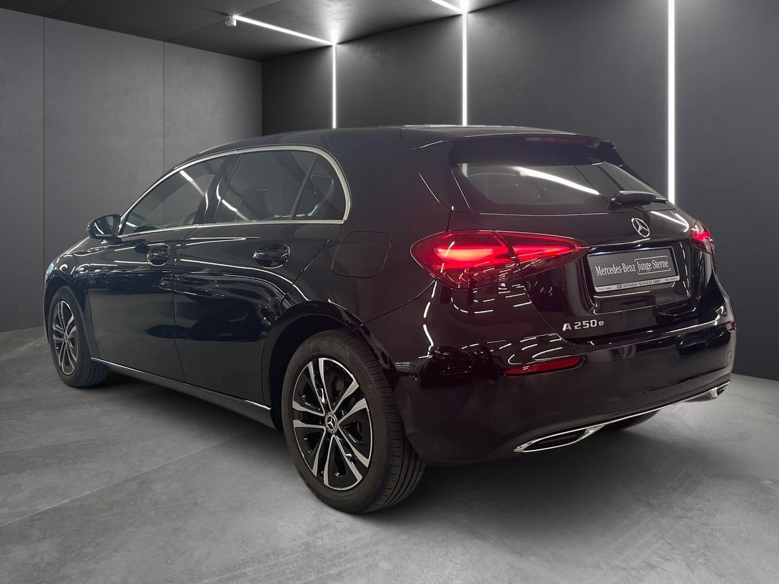 Fahrzeugabbildung Mercedes-Benz A 250 e Progressive*Kamera*LED*11kW*Winter-Paket