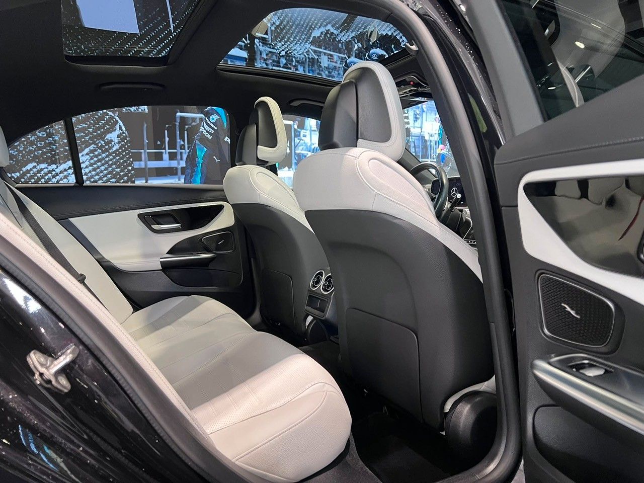 Mercedes-Benz C 300 C Limousine C 300 e 4Matic 2XAMG Memory HP foto 3