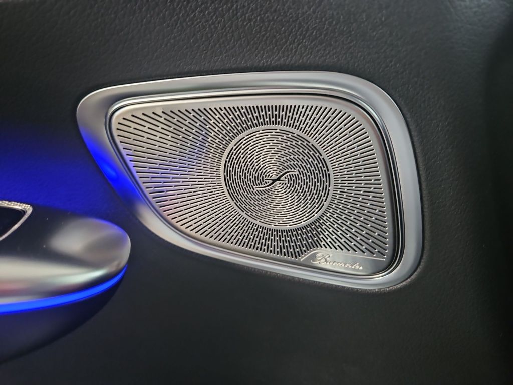 Fahrzeugabbildung Mercedes-Benz GLC 300 e 4M ++AMG+AHK+ASSISTENZ+DIGITAL+BURM++