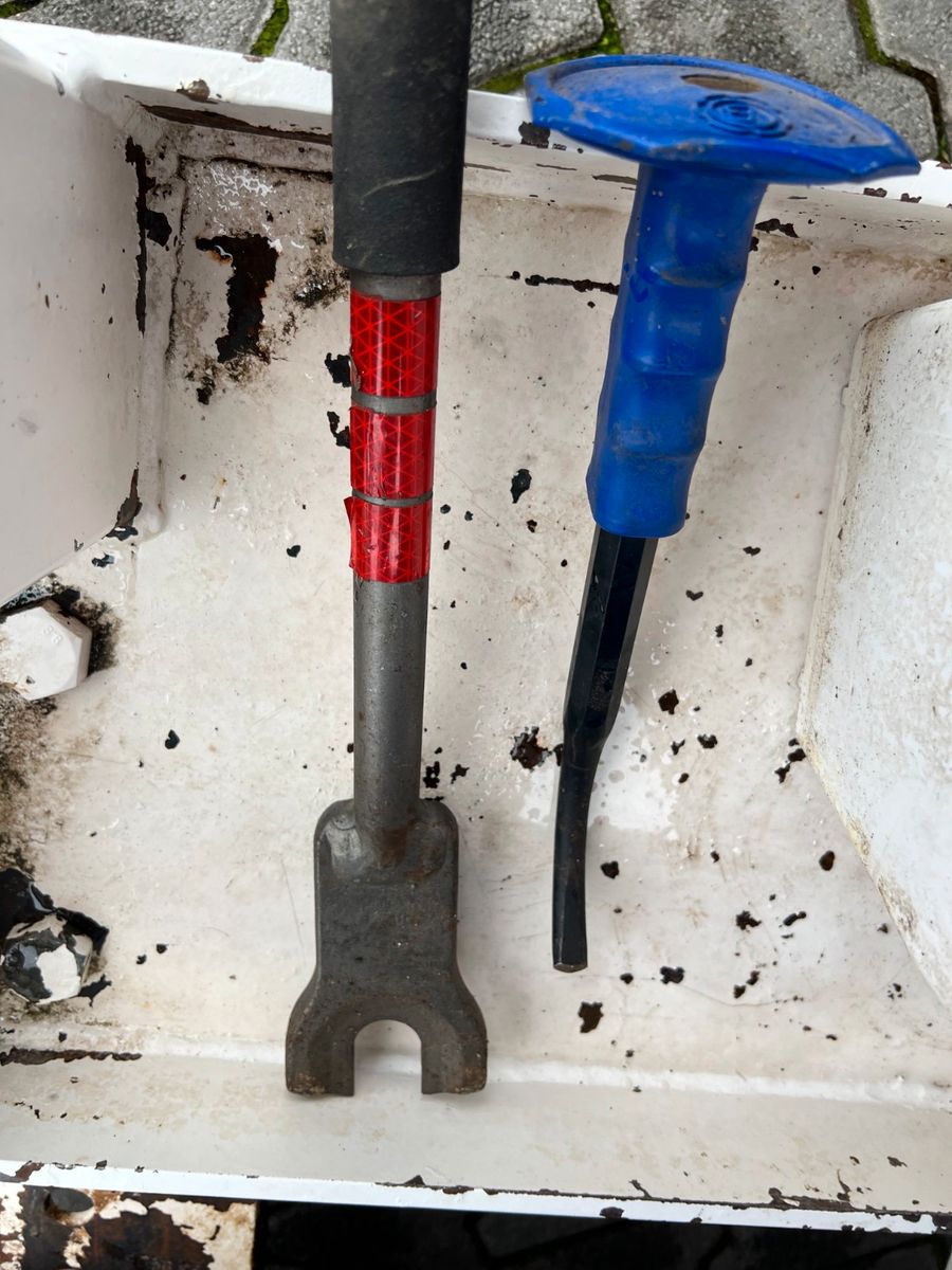 Fahrzeugabbildung Andere KEMROC EXR 60 HD Flächenfräse / MS10 / 2020