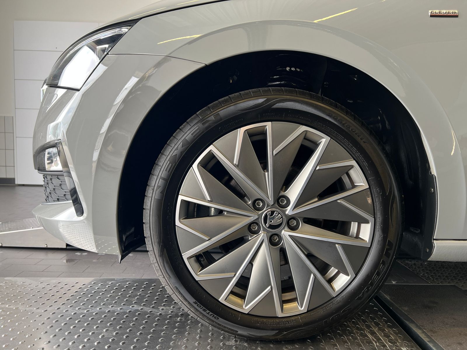 Fahrzeugabbildung SKODA Scala Ambition Clever 1.0 TSI *AHK, LED, Smart L