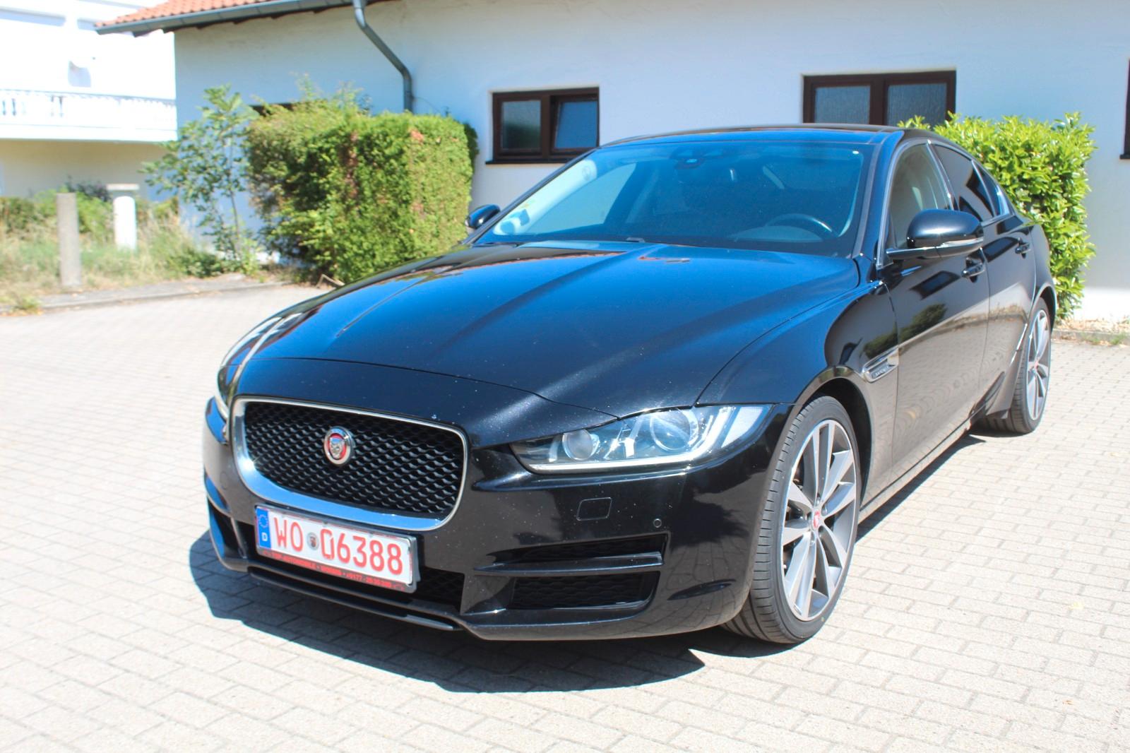 Jaguar XE 20d 180PS  Automatik