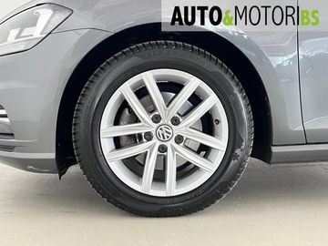Volkswagen Golf - 8