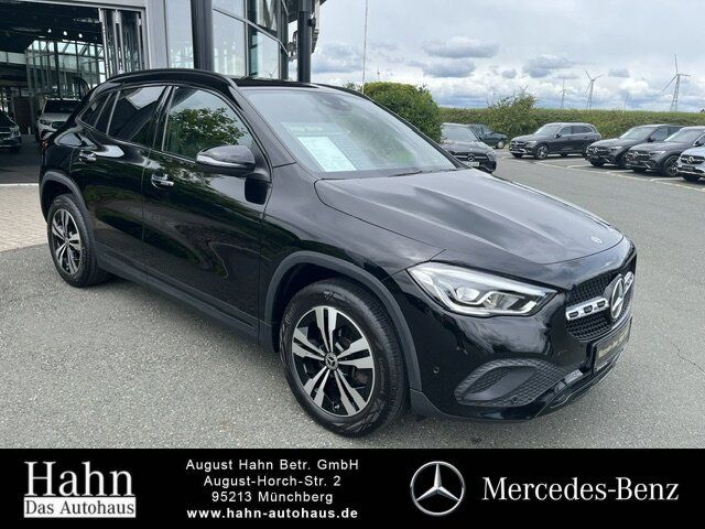 Fahrzeugabbildung Mercedes-Benz GLA 200 PROGR./NIGHT/LED/AHK/KAMERA/EL.HECKKL./.