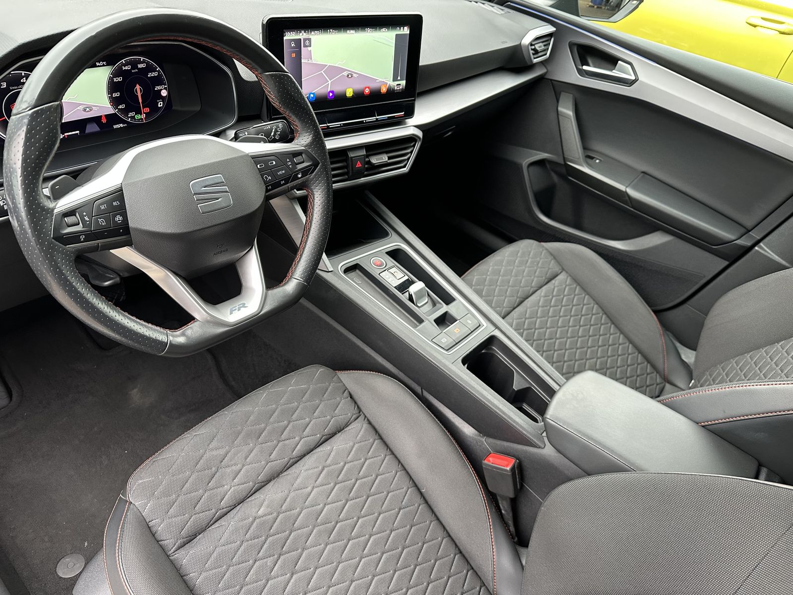 Fahrzeugabbildung SEAT Leon SpT 2.0 TDI DSG FR NAV+LED+ACC+AHK+VCOCKPIT