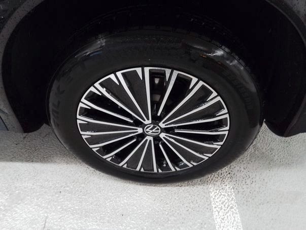 Tiguan 1.5 eHybrid R-LINE IQ.LIGHT+PANO+360°+AHK