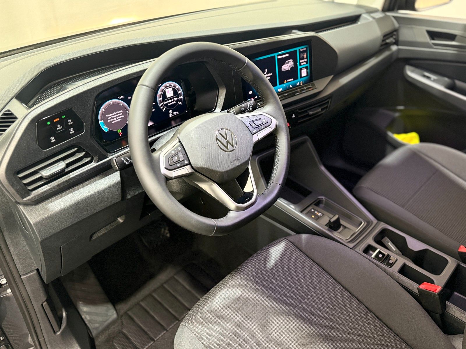 Fahrzeugabbildung Volkswagen Caddy DSG Family AppConnect/ Rückfahrkamera