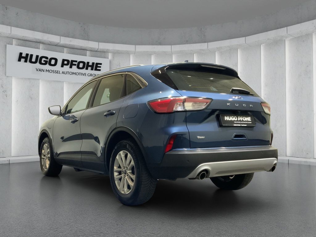 Ford Kuga — fotografia 3