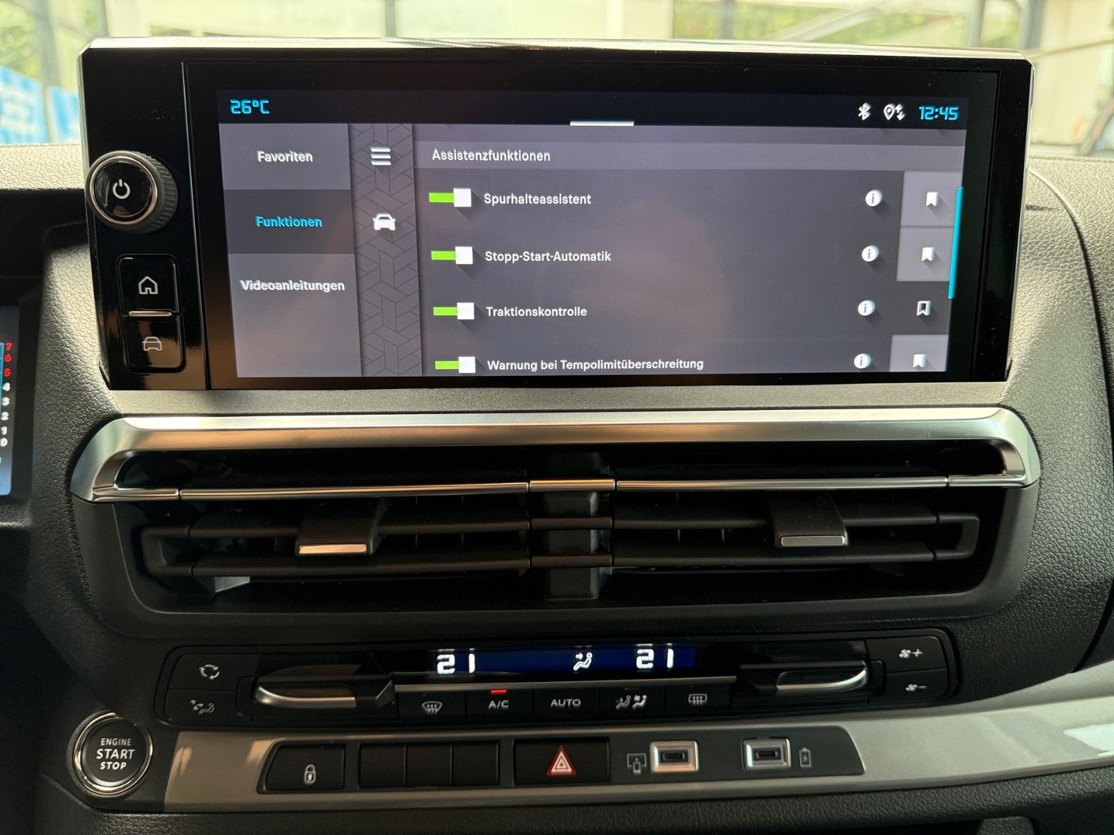 Fahrzeugabbildung Citroën Holidays Diesel 180 Automatik Paket Max