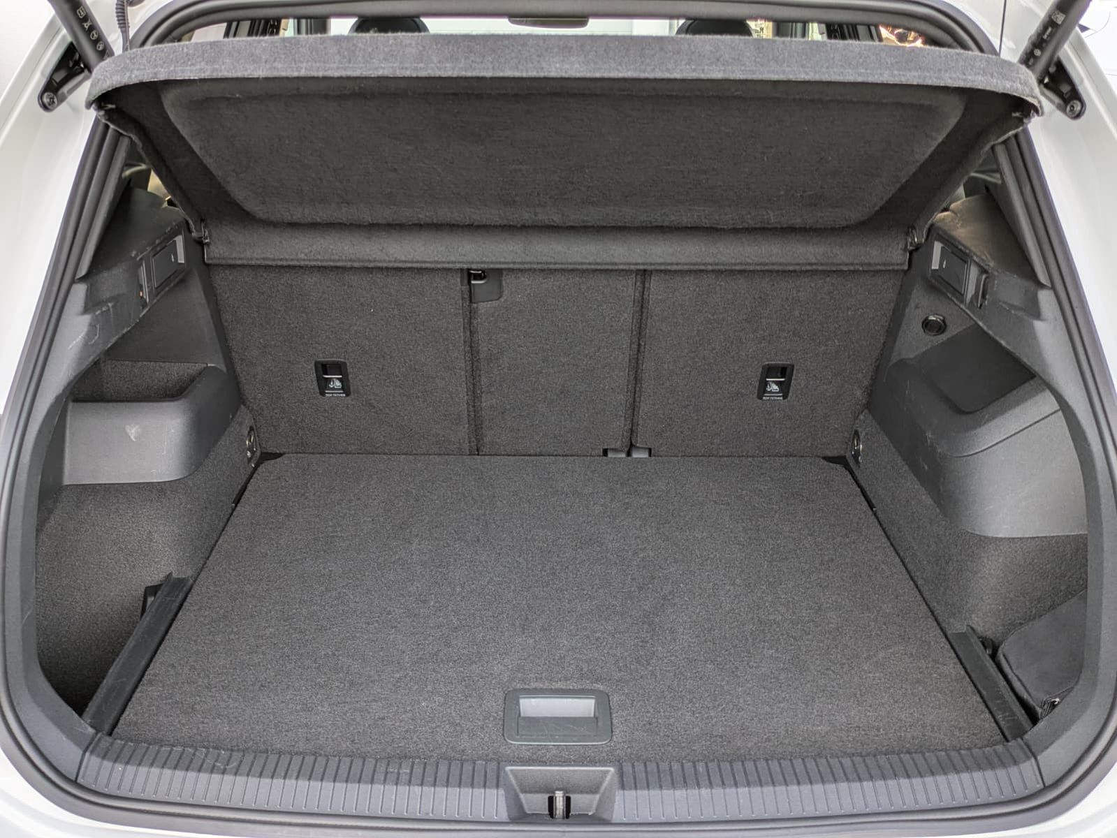 Fahrzeugabbildung Volkswagen Tiguan 2.0 TDI 4M R-Line PANO*H&K*AHK*MATRIX*20"