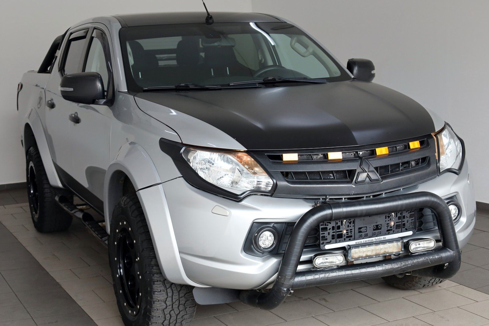 Fahrzeugabbildung Mitsubishi L200 Plus Doppelkabine 4WD Kamera,Rollo,AHK