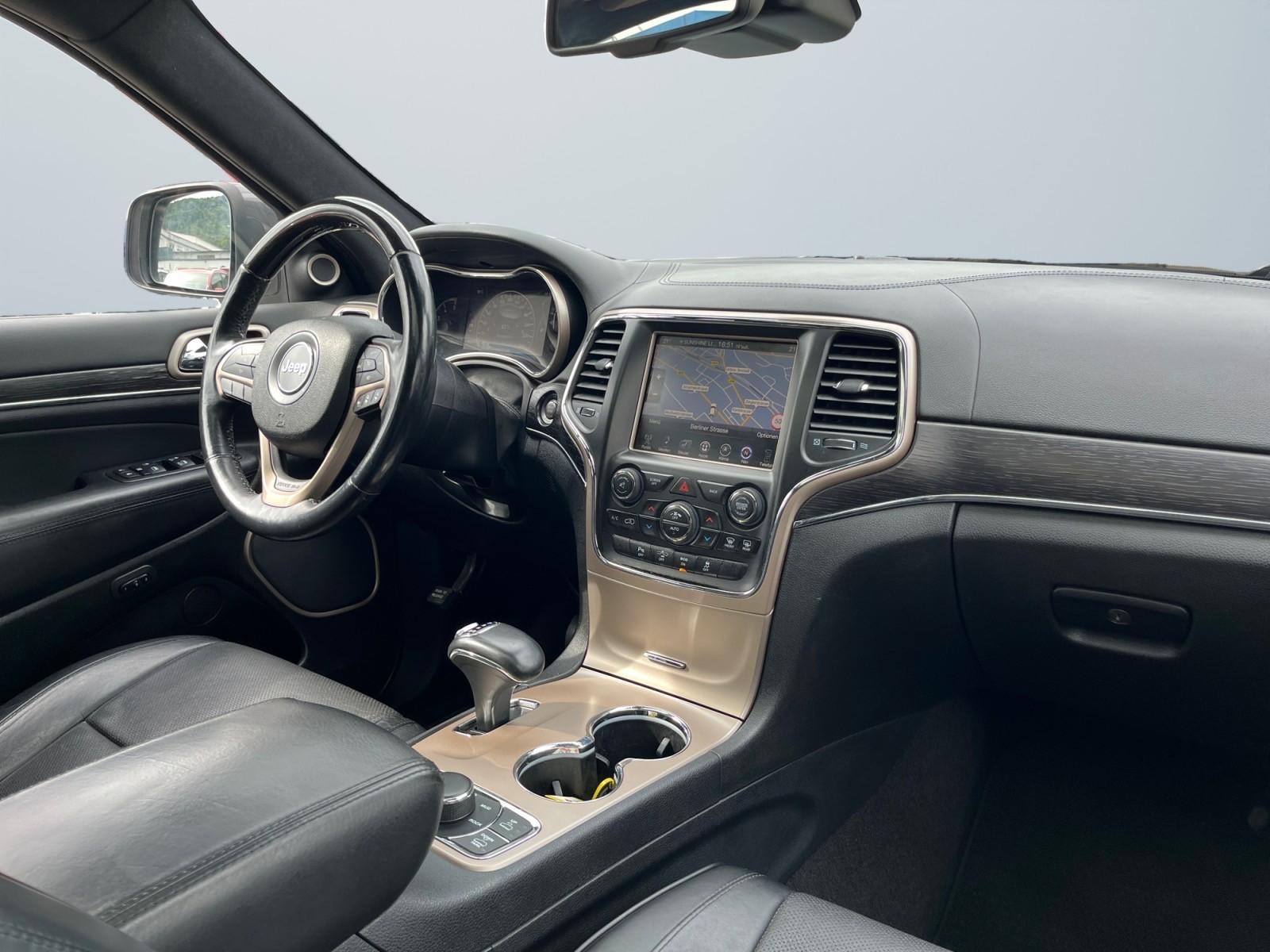 JEEP GRAND CHEROKEE 3.0 SUMMIT / BVA / ACC / 4X4 / PANORAMIQUE | 250 ch |/ GARANTIE
