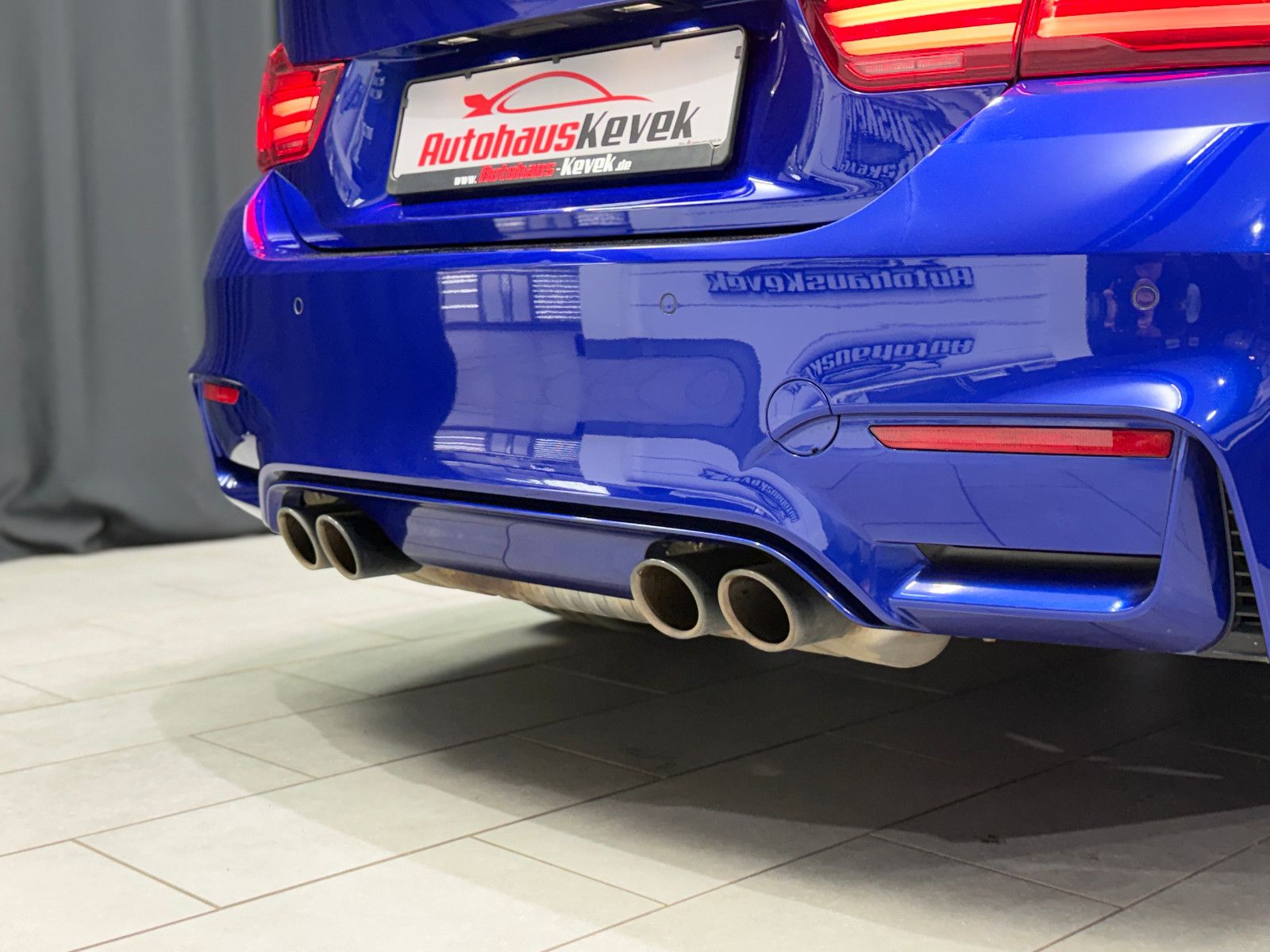 Fahrzeugabbildung BMW M4 Competition |INDIVIDUAL|H/K|HuD