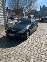 BMW e91 2.0Benzina TÜV bis 2026/12 - BMW 123 Kombi Gebrauchtwagen