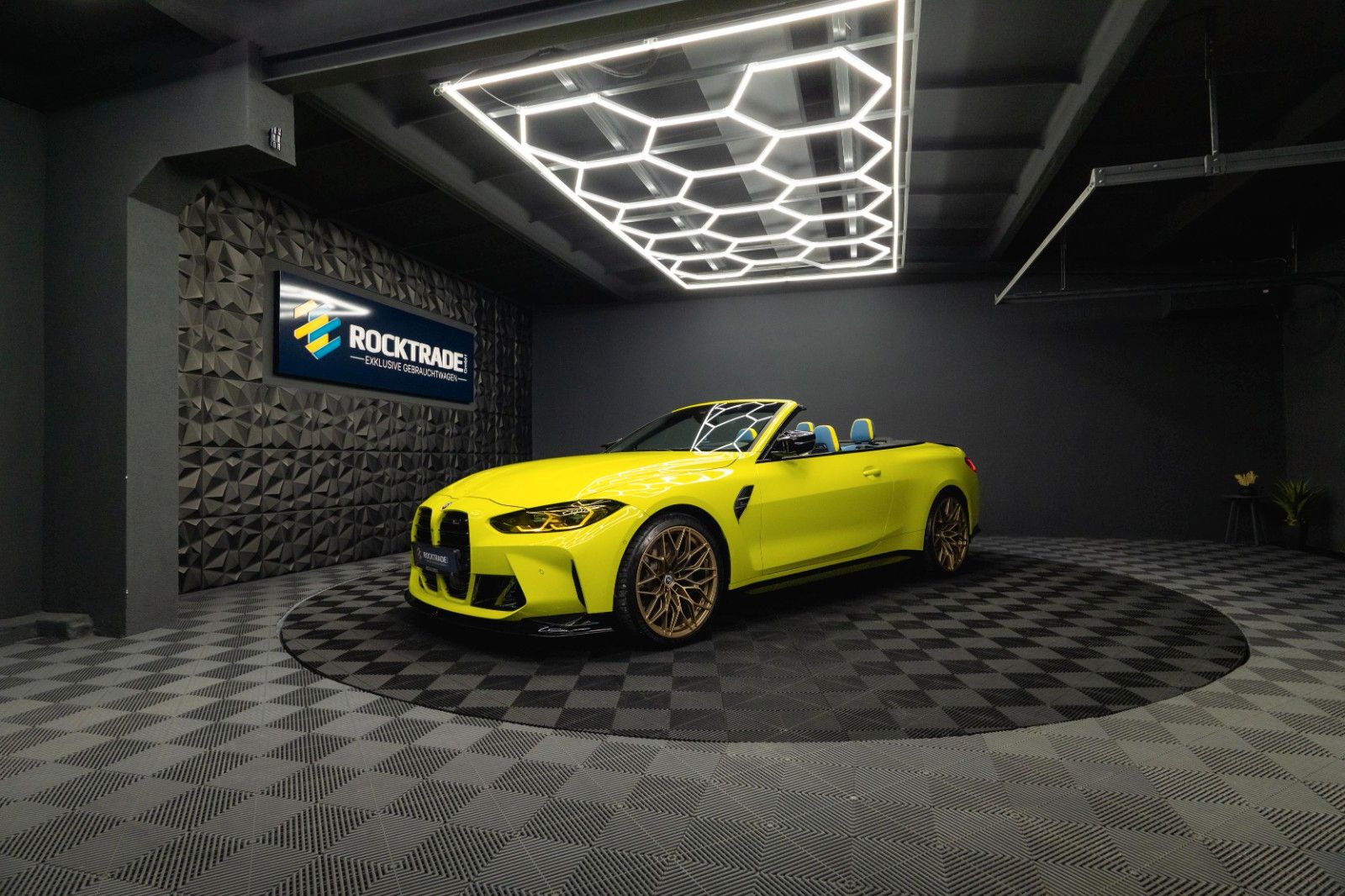 Fahrzeugabbildung BMW M4 Cabrio xDrive Competition AC Schnitzer LASER