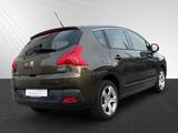 Peugeot 3008 1.6 THP Premium *Pano*Navi* - Peugeot 3008 Premium mit Benzin-Antrieb