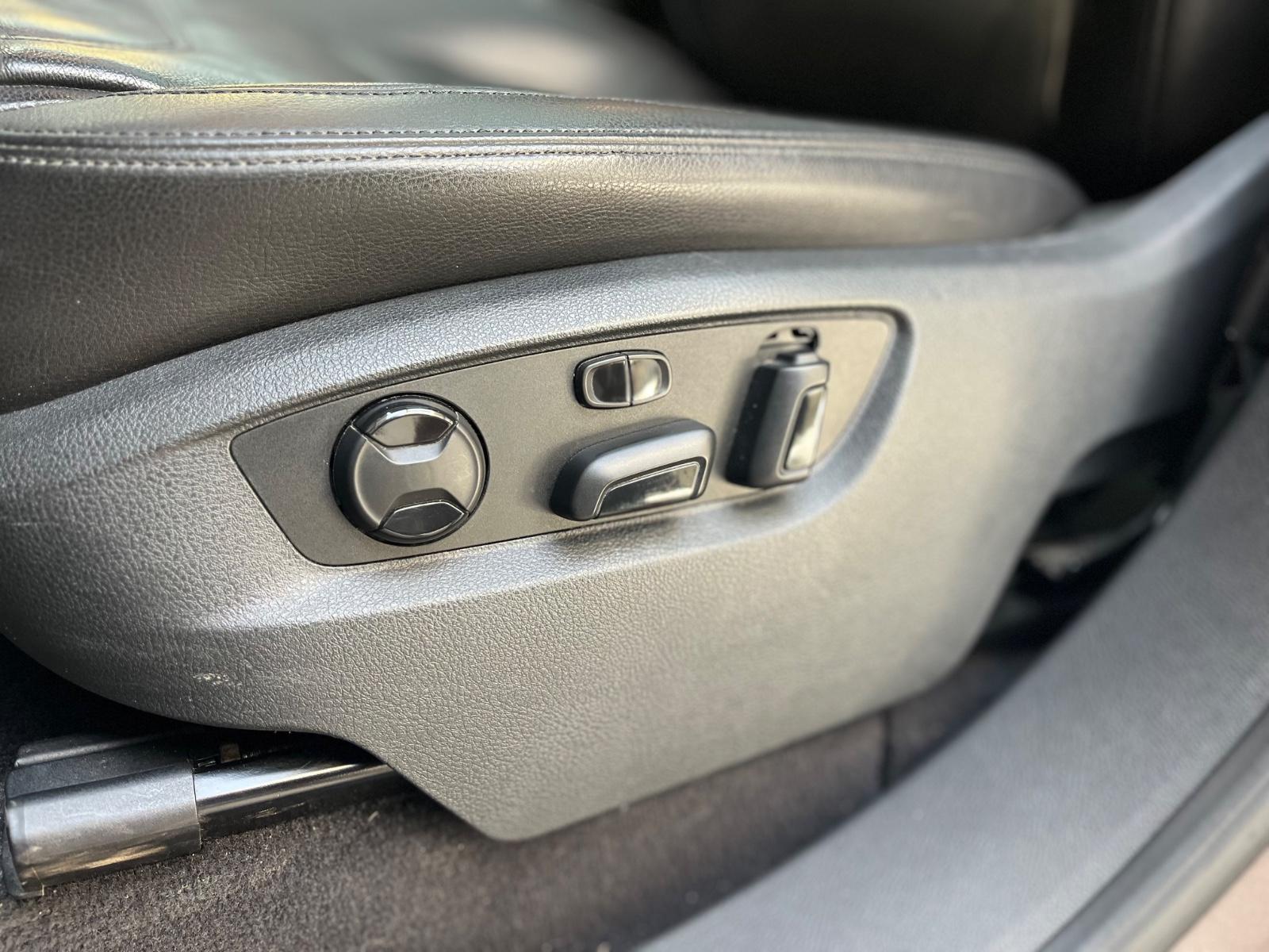 Volkswagen Touareg V6 TDI BMT *PANO*XENON*180°*