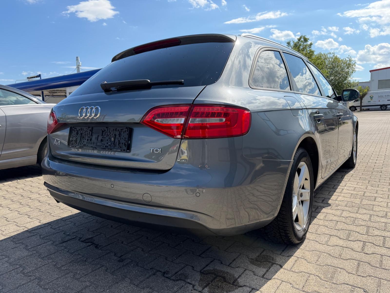 Audi A4 2013 — engine 1.968 cm³, 143 HP (105kW)