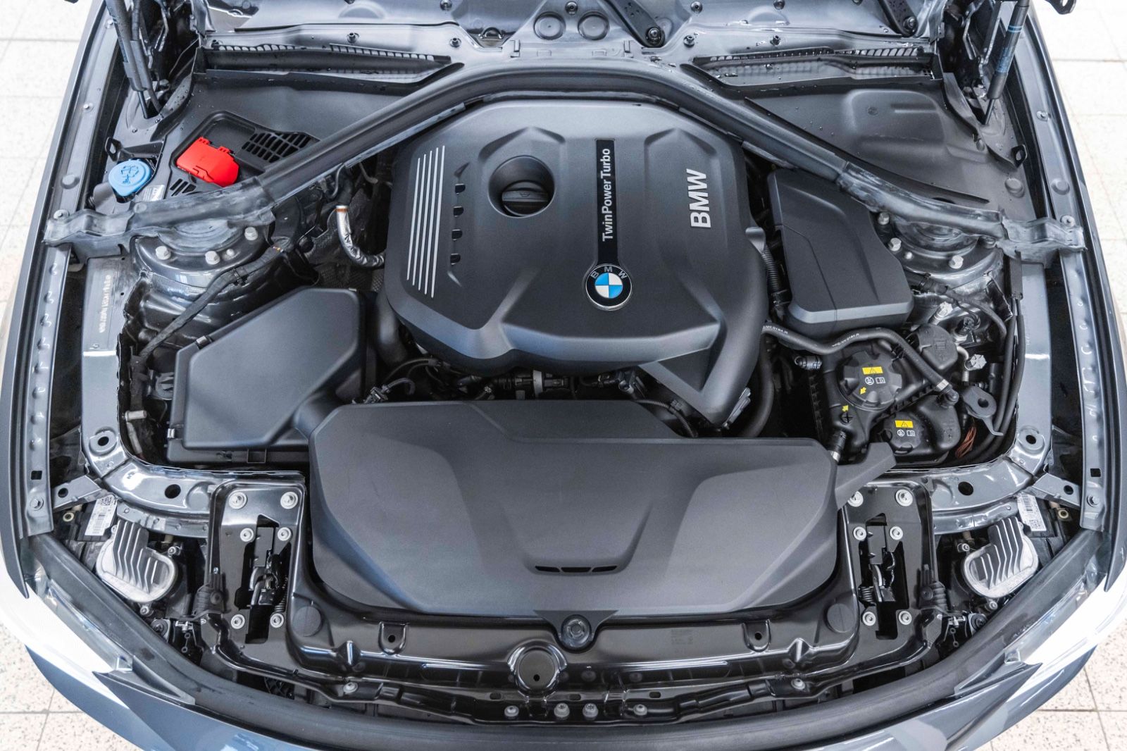 Fahrzeugabbildung BMW 430i GC M-Performance HIFI LED KAM NAV CARPLAY