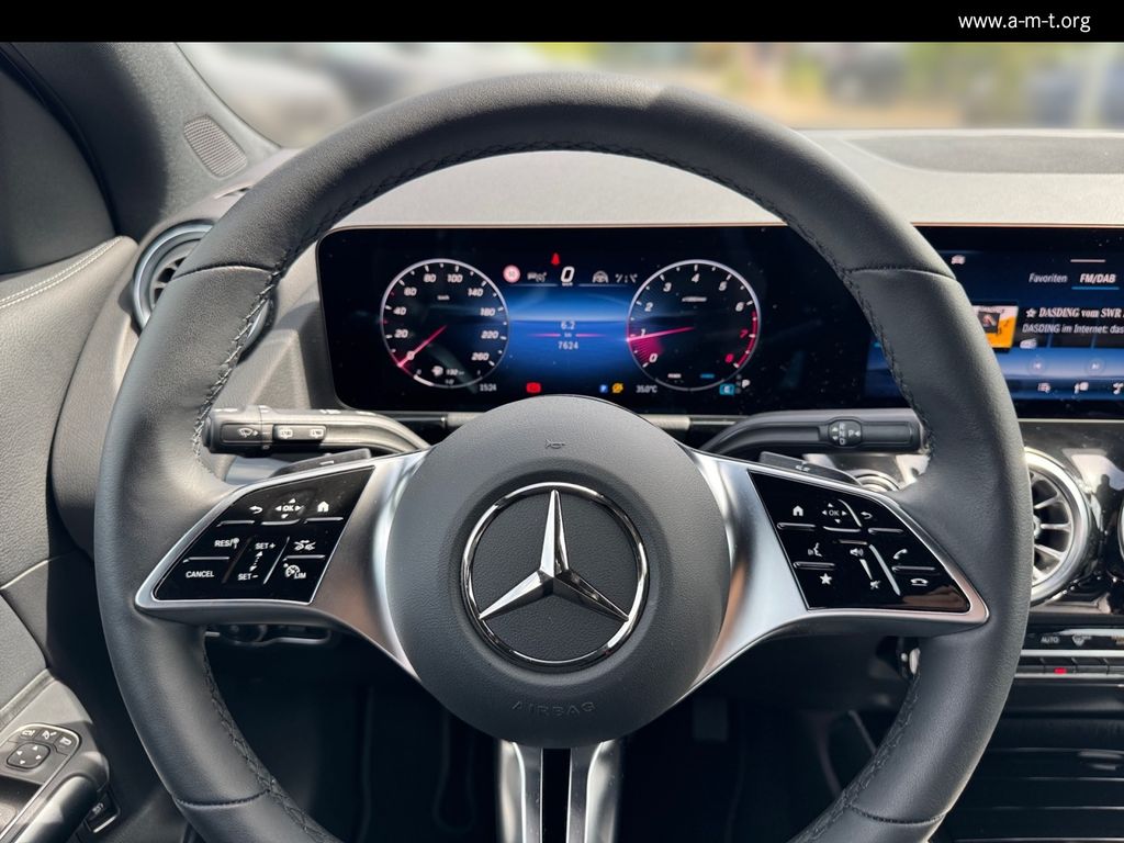 MERCEDES-BENZ GLA 220 4M Progr.Ad.+*DISTRONIC*Memory*Totw.*360