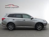 Mitsubishi Outlander*PHEV*4WD*Navi*RFK*SHZ*Leder*1.Hand* - gebrauchte Mitsubishi Outlander aus dem Jahr 2019