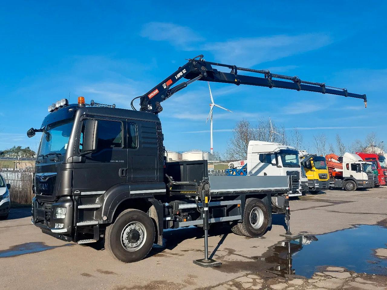 MAN TGS 18.320 4x4H-HIAB 162 E5-27.000km! TOP LKW