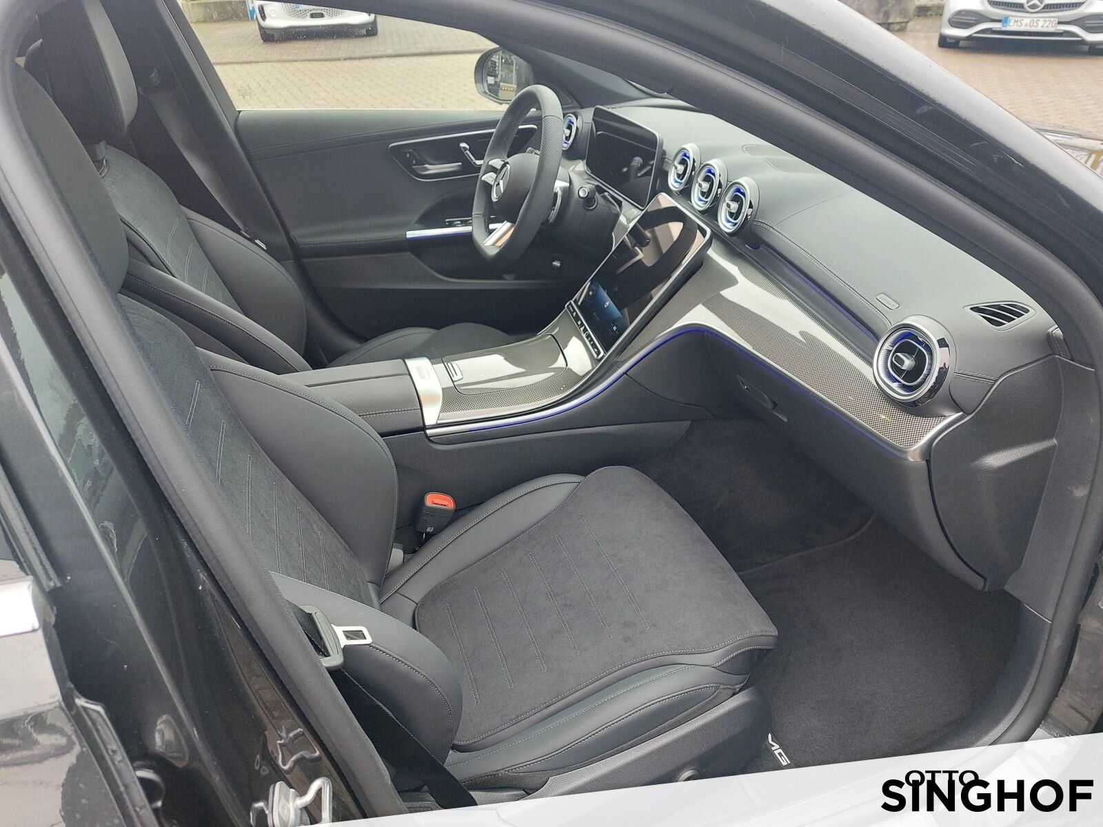 Fahrzeugabbildung Mercedes-Benz C 220 d AMG eff.3,99%+AHK+LED+Distronic+360+TOTW