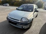 Renault Clio 1.2 Authentique *Klima*5-Türen*TÜV 11/2025* - Renault Clio aus 2000: 1.2