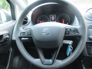 Fotografie des Seat Ibiza Sun , Einparkhilfe hinten, Bluetooth