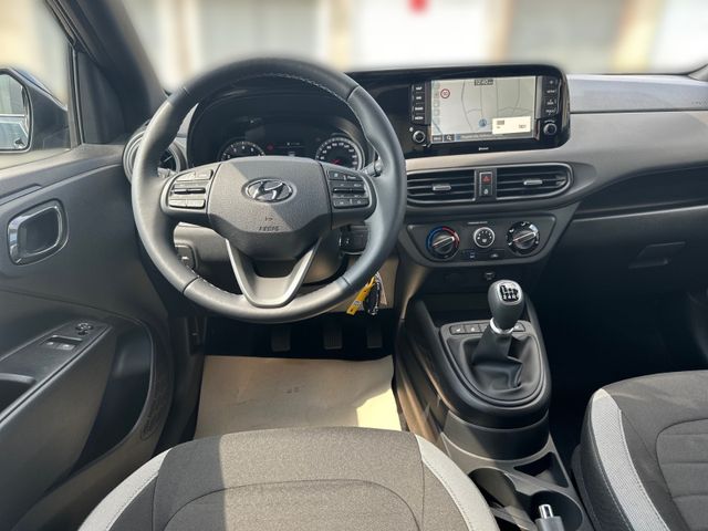 Hyundai i10 1.0 CONNECT & GO - NAVI - SOFORT