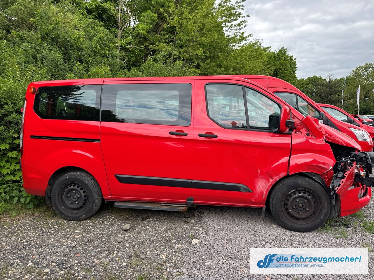Fahrzeugabbildung Ford Transit Custom Trend 2.0 TDCi  *UNFALLWAGEN *724