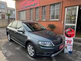 Skoda Octavia 2.0 TDI CR 184 CV 4x4 DSG Wagon Sc - Skoda Octavia mit Halbautomatikschaltung