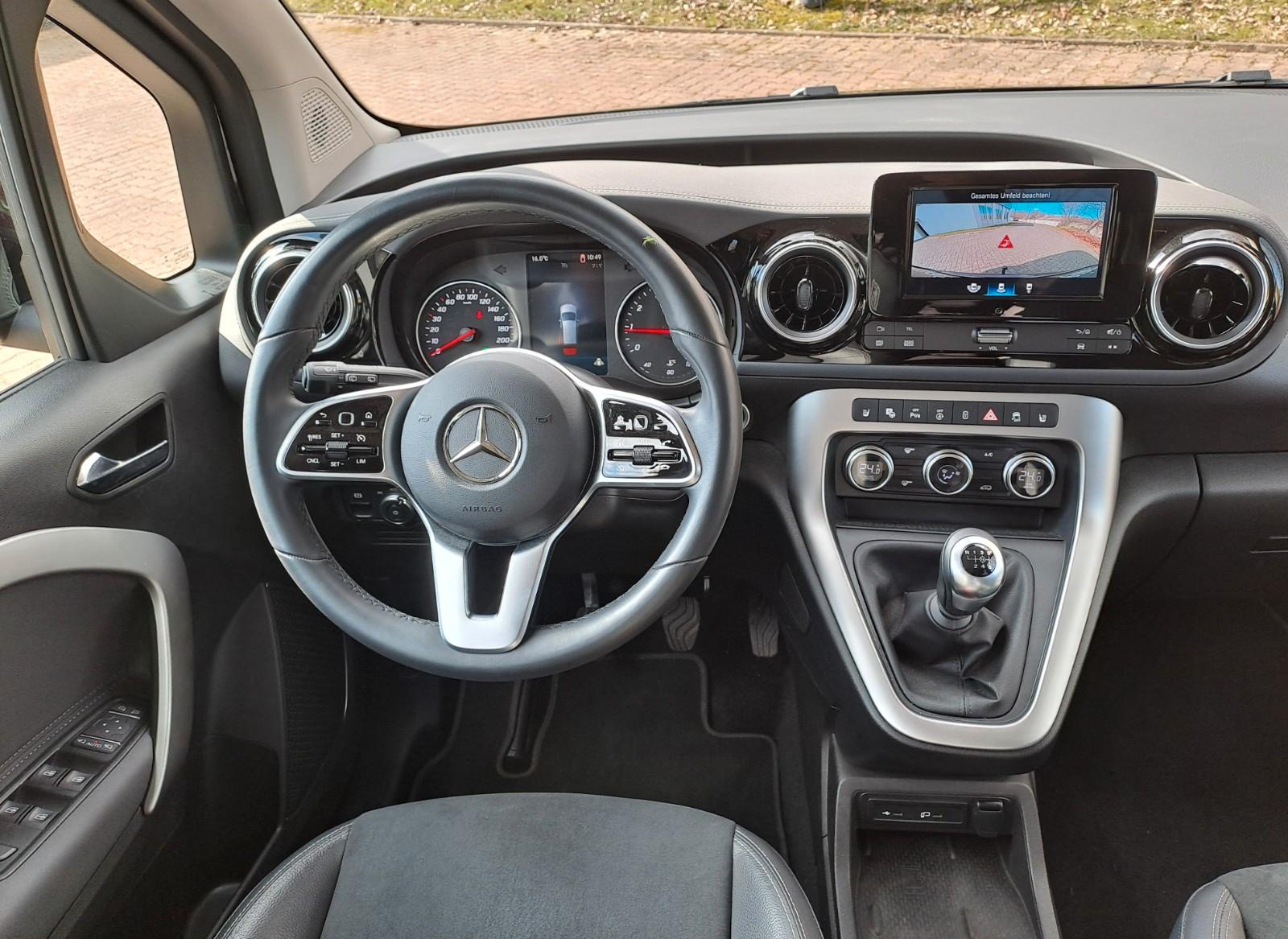 Mercedes-Benz T-Klasse 180, Progressive, AHK, LED, Navi...